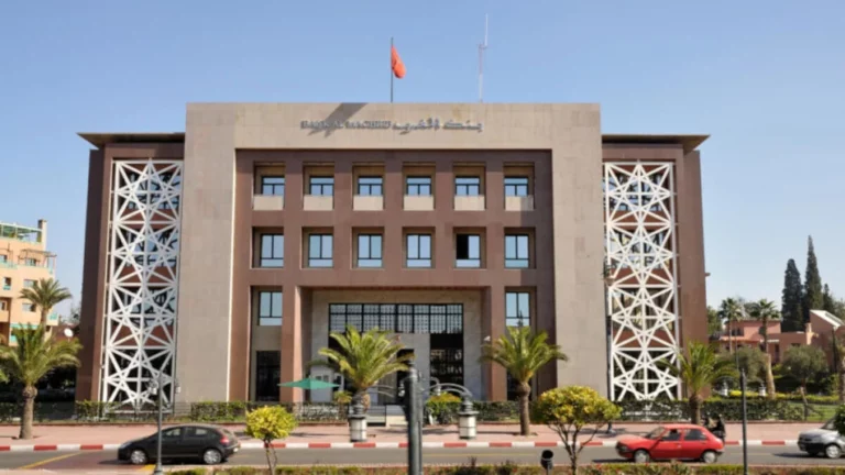 انخفاض حاجة البنوك للسيولة يدفع بنك المغرب لتقليص حجم تدخلاته