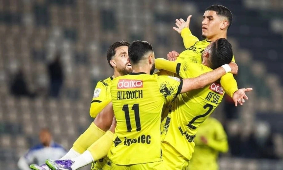 زلزال الفرح في العاصمة العلمية.. المغرب الفاسي يكتب التاريخ