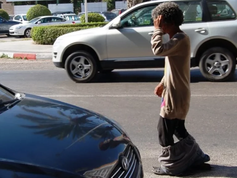 تحذيرات حقوقية من مخاطر إغراق الجنوب الشرقي بالمهاجرين والمرضى العقليين