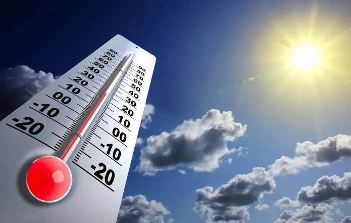 أجواء حارة وأمطار رعدية بهذه المناطق اليوم الجمعة بهذه المناطق من المملكة