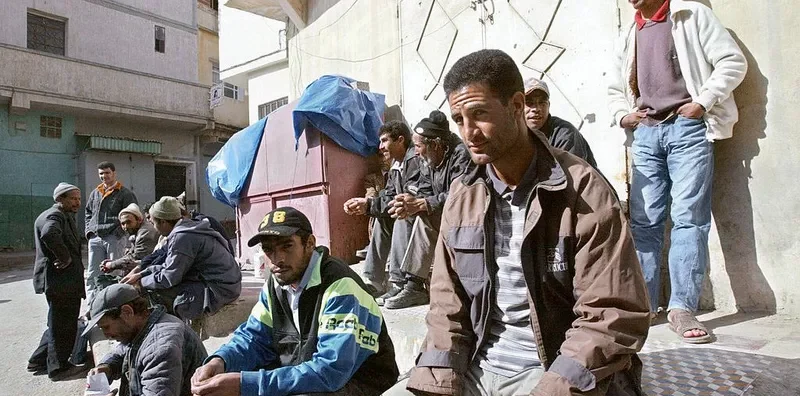 لماذا لا يصنع النمو فرص الشغل في المغرب (وزير سابق خبير اقتصادي يجيب)؟