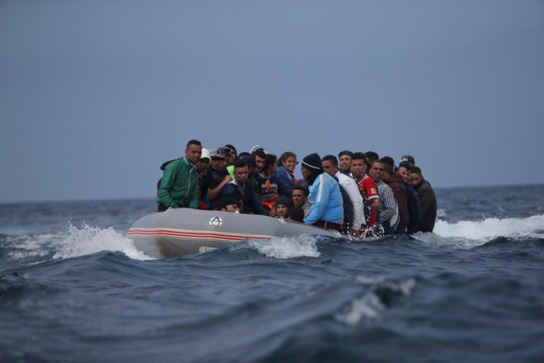 53% من المغاربة يفكرون في الهجرة و65% يرفضون عمل الأجانب على أرضهم (تقرير)