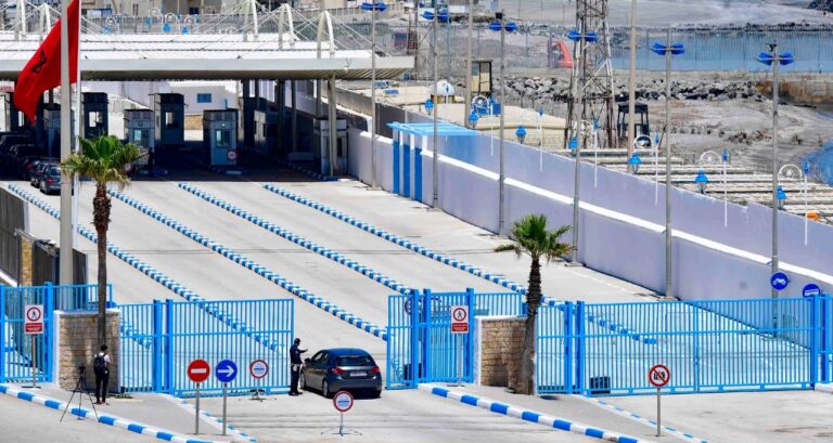 إعادة فتح معبر مليلية المحتلة بعد عودة الهدوء