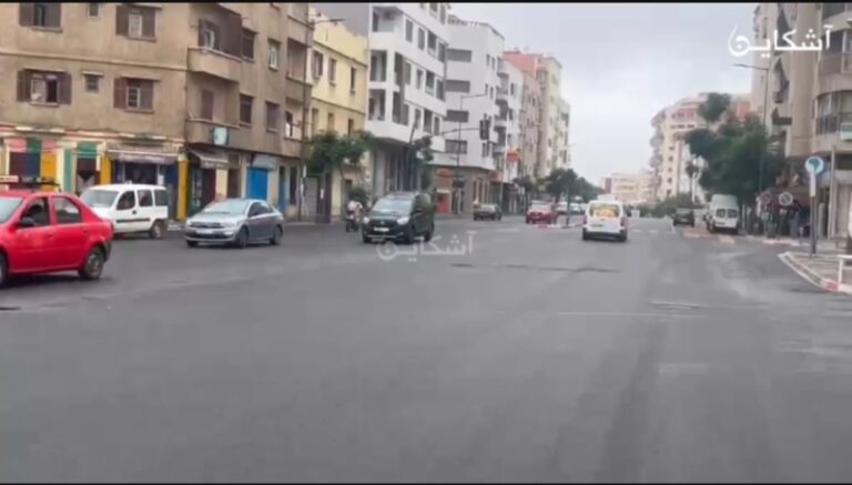 الأمطار تفاجئ ساكنة البيضاء