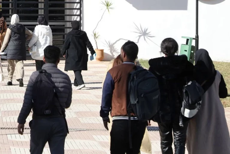 الجامعات المغربية توضح بخصوص رسوم التسجيل