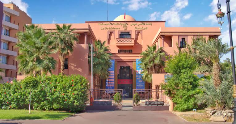 مراكش.. جامعة القاضي عياض الأولى وطنيا ومغاربيا في التصنيف الجامعي