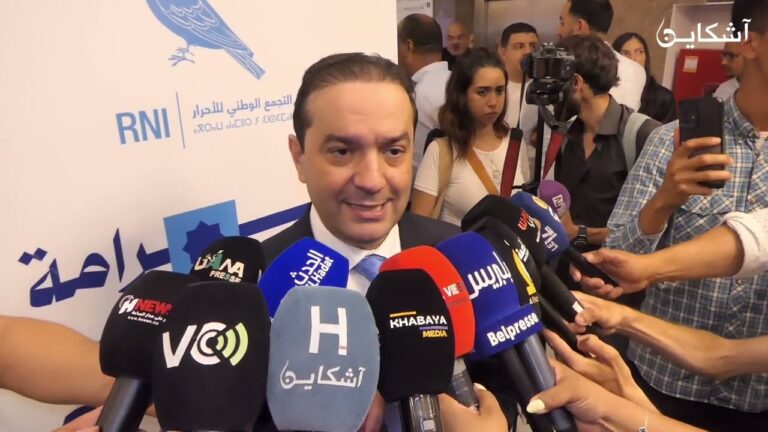 شوكي يقدم برنامج الاحرار