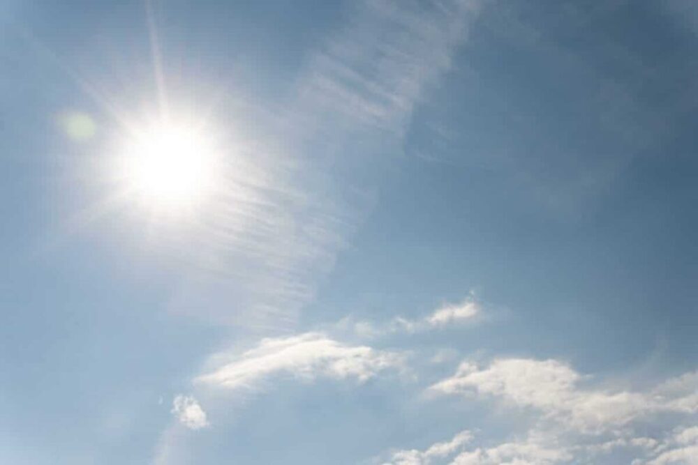 طقس الثلاثاء.. أمطار محلية وارتفاع في درجات الحرارة
