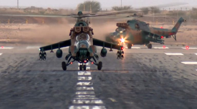 هي الأولى منذ حرب 73.. البرلمان الجزائري يوافق على إرسال وحدة من الجيش إلى النيجر
