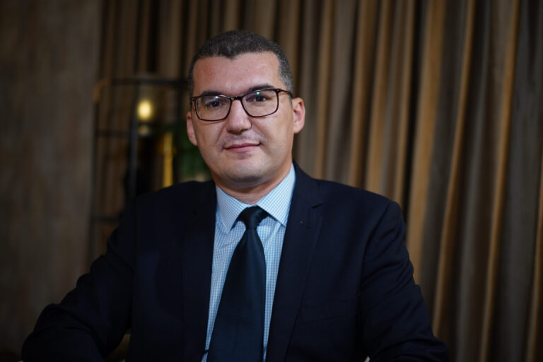 من بينهم الجباري.. القضاة ينتخبون ممثليهم بالمجلس الأعلى للسلطة القضائية بنسبة مشاركة تجاوزت 94%