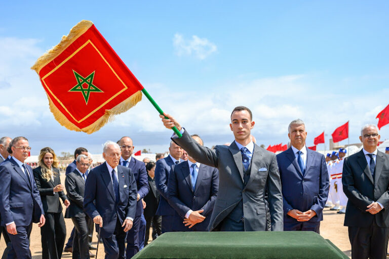 ولي العهد يشرف على إطلاق عمليات أول محطة للحاويات بميناء الناظور غرب المتوسط