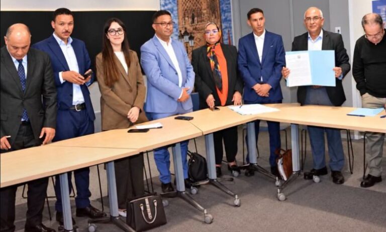 انهيار المجموعة النيابية للأحزاب الأربعة بعد أيام قليلة من الإعلان عنها