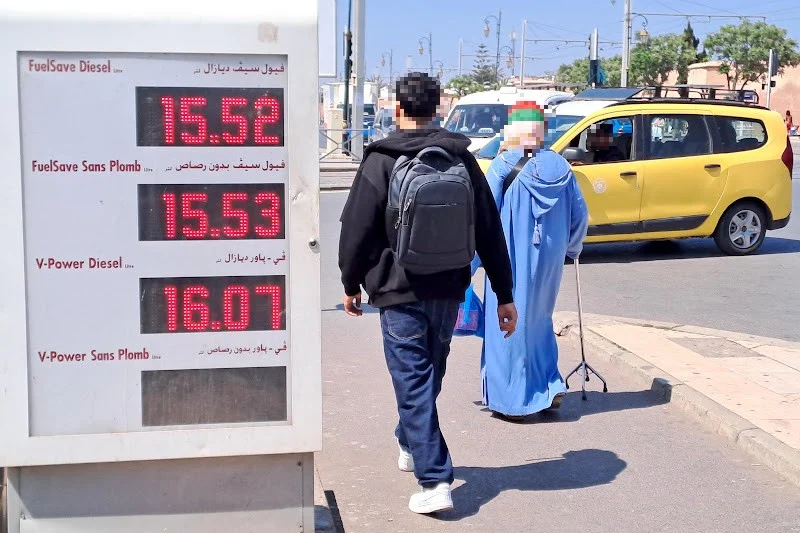 لجنة تسقيف أسعار المحروقات تعلق أولى خطواتها الميدانية
