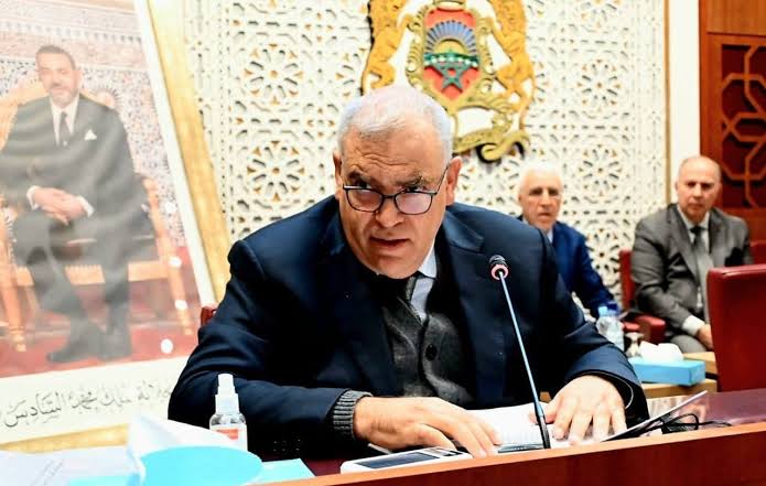 لفتيت يجتمع بالمركزيات النقابية