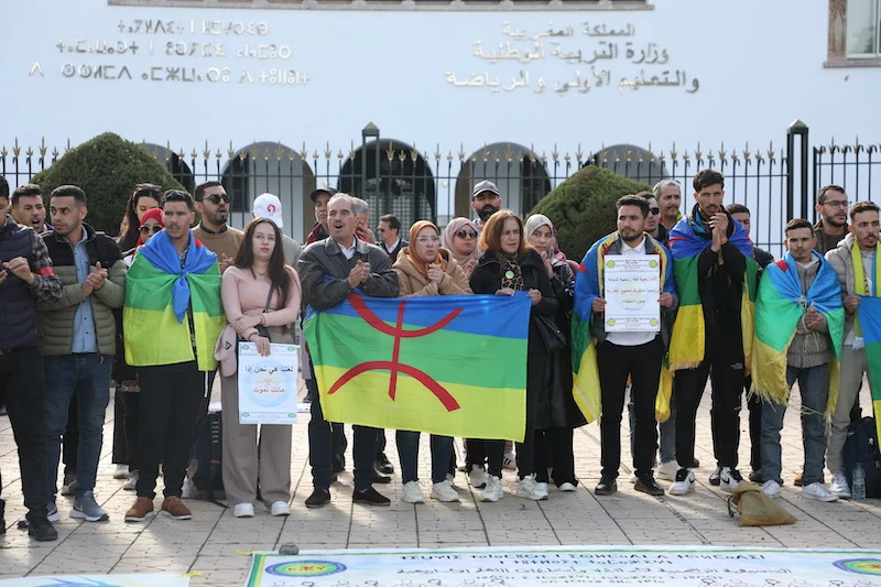 الحسيمة.. فرض 30 ساعة عمل تفجر غضب أساتذة الأمازيغية
